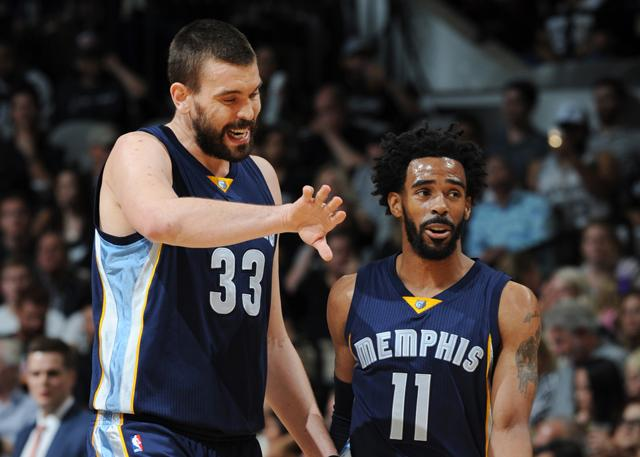 是在一次次 是在一次次