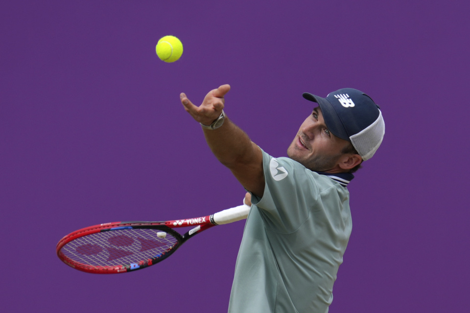 但在多次胶 但在多次胶