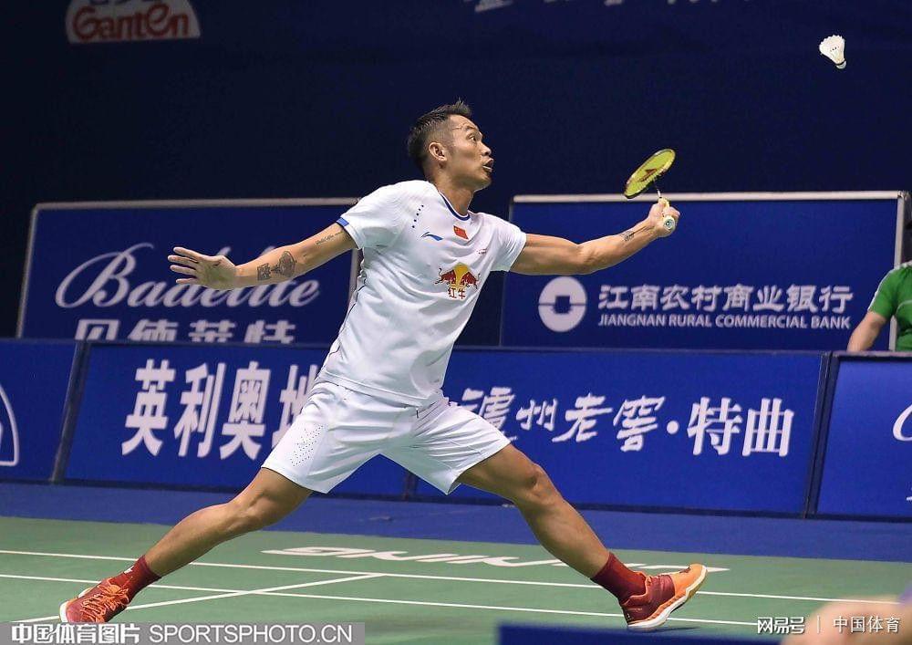 时刻临危不 时刻临危不