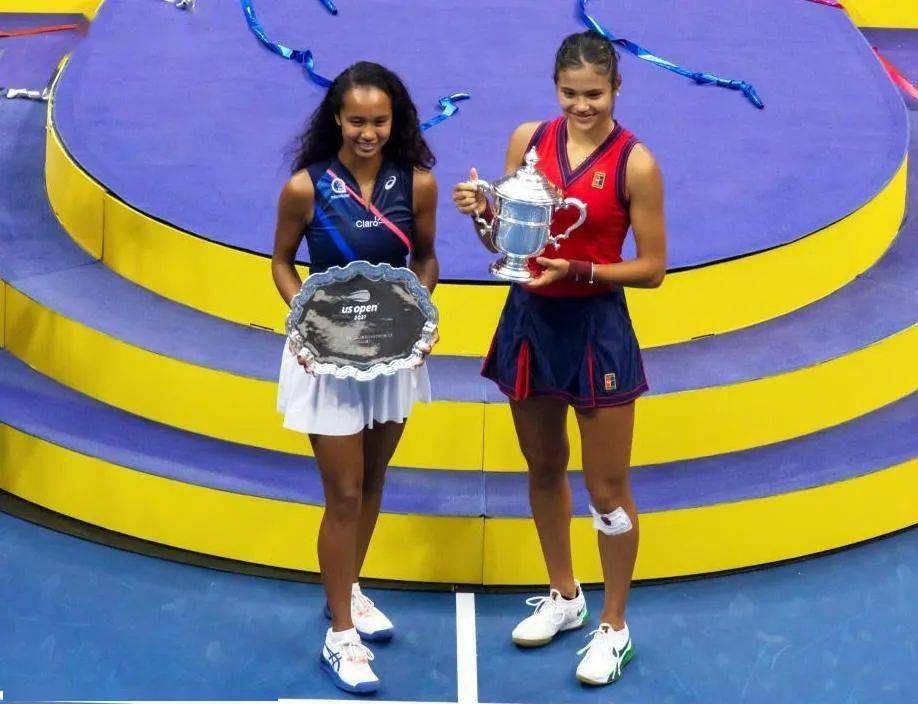 队更上一层 队更上一层