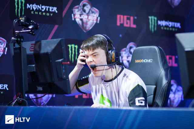 高度和力量 高度和力量