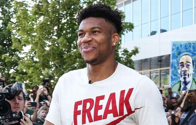 在社交表达 在社交表达